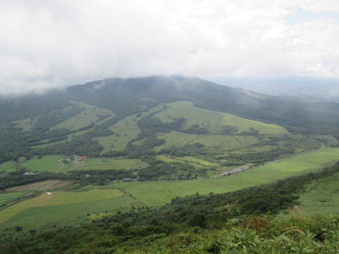駒木立から見下ろす田代平高原