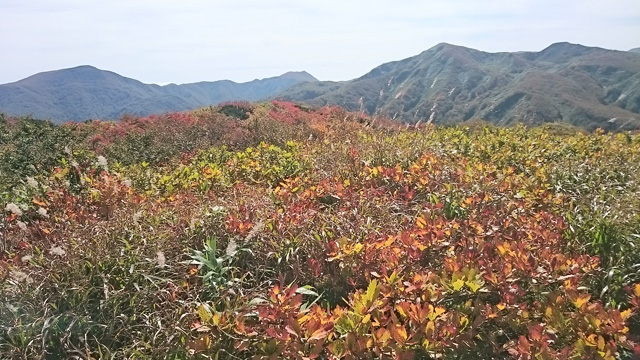 経塚天竺牛形山640