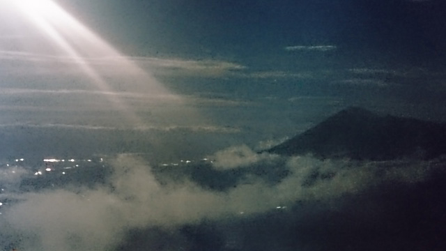 夕暮れ迫る岩手山640