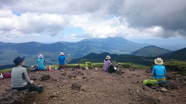 岩手山を眺めながらのランチ