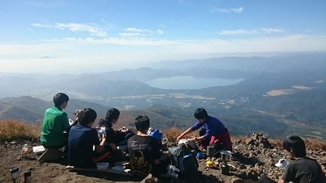 学園登山男岳で640