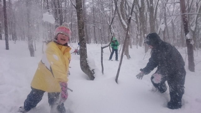 ル―ル無用の雪合戦640