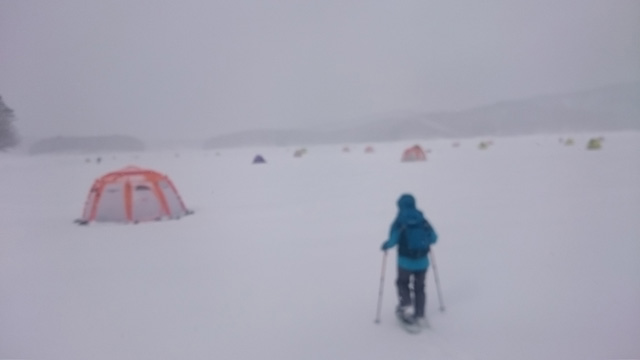 吹雪の氷上640