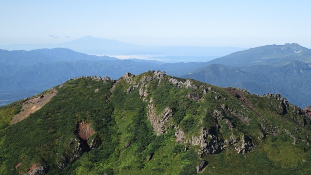 鳥海、鬼ヶ城、秋田駒640