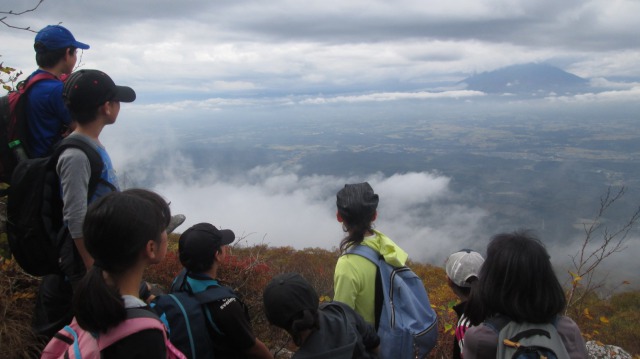 岩手山を望む640