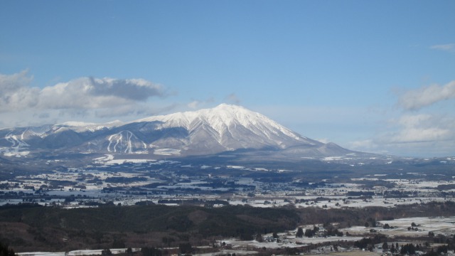 展望所からの岩手山640