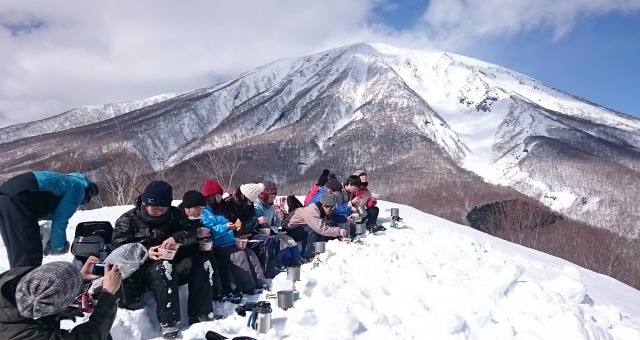 0222鞍掛山頂カップラ640