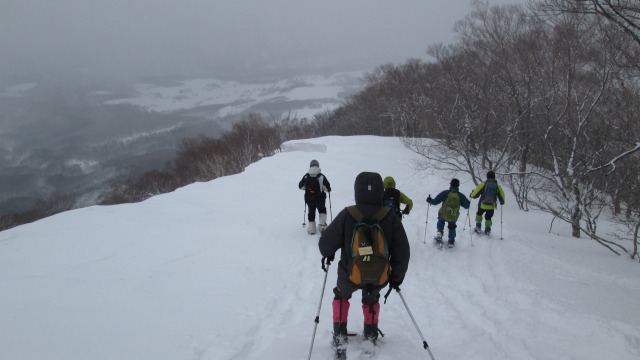 0303下界を見ながら下山640