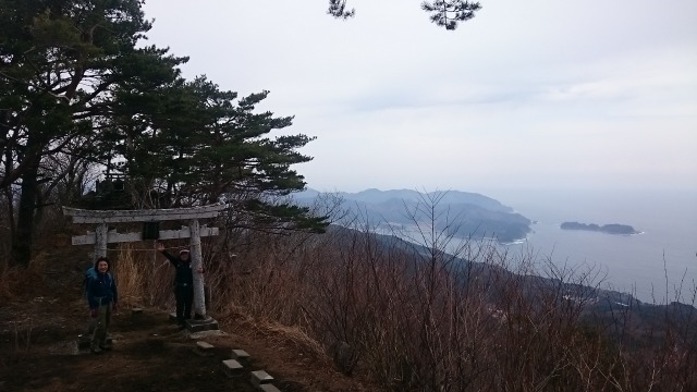 0411鯨山頂640
