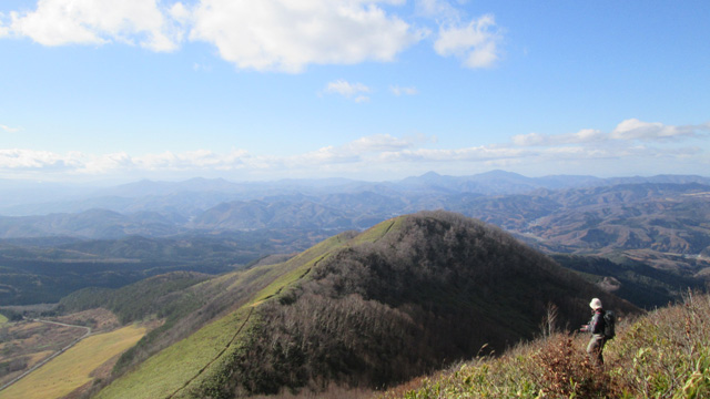 田代山 展望の稜線