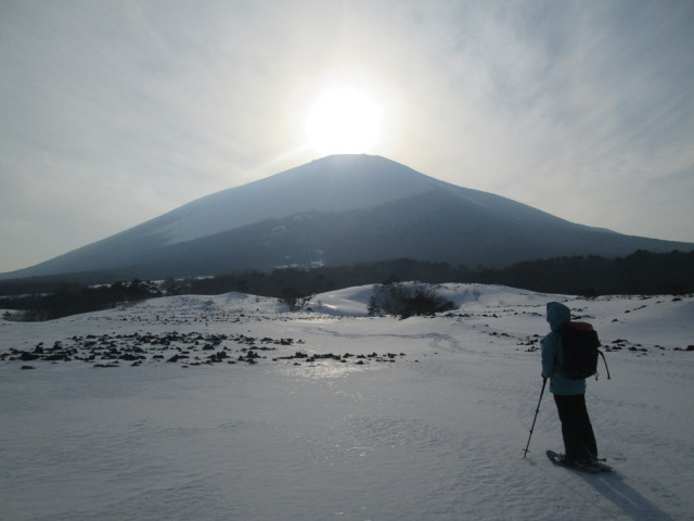 ダイヤモンド岩手山を見上げて640